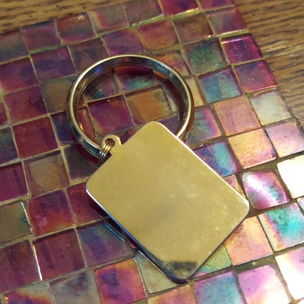 Initial "D" keyring - Picture 2 of 2